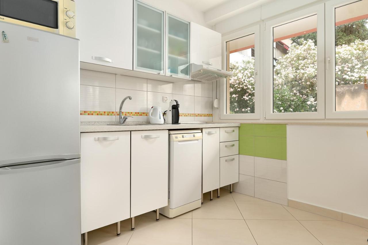 Studio Seven Minute Walk To Old Town Split Bagian luar foto