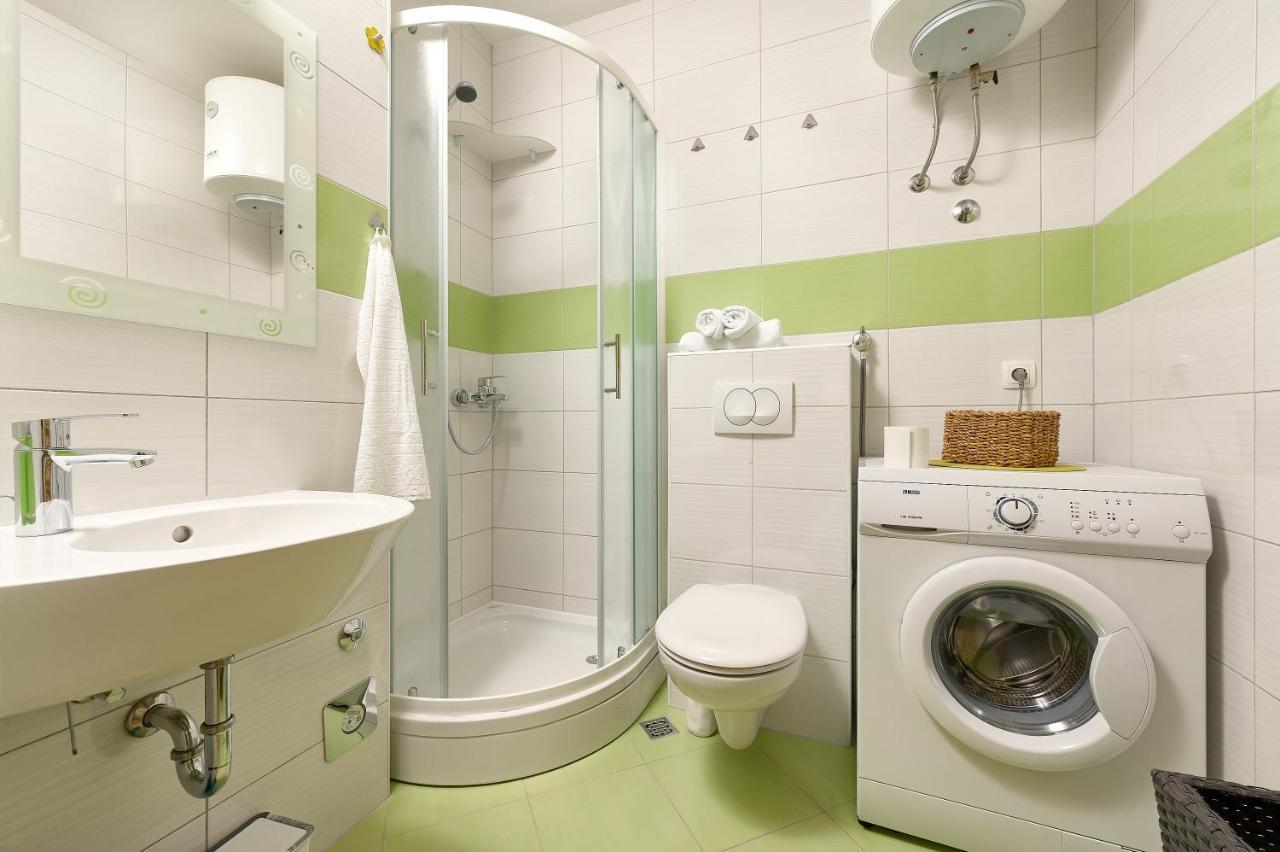 Studio Seven Minute Walk To Old Town Split Bagian luar foto